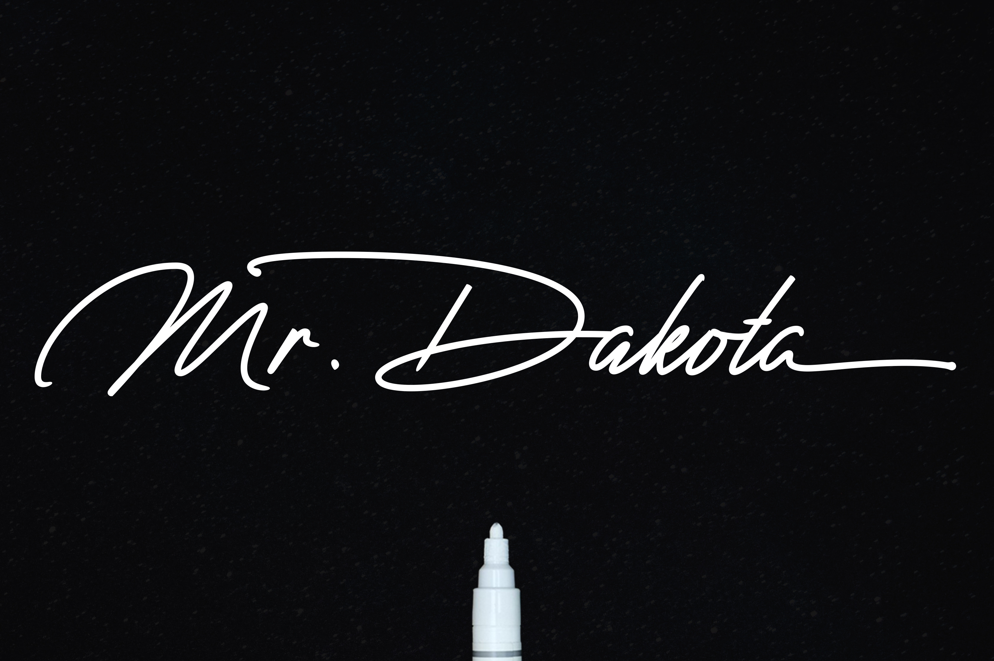 Download MrDakota Font Free - Stylish and Versatile Design