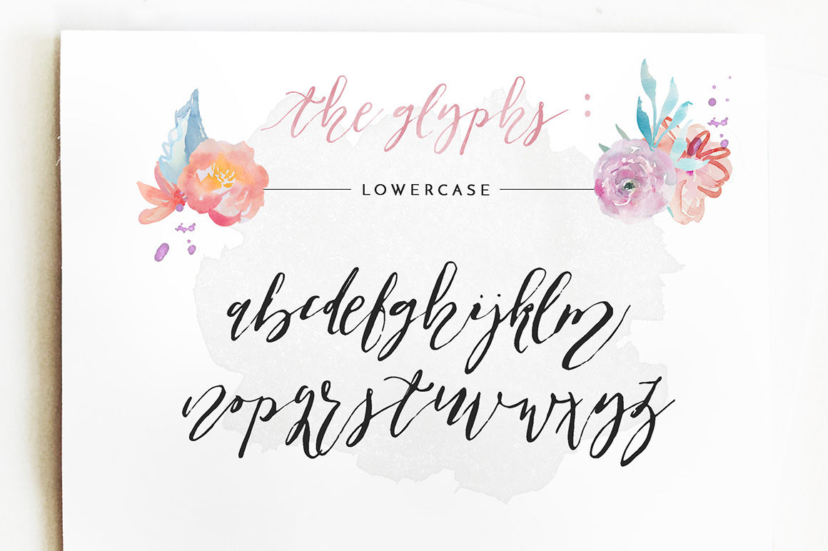 Download Patricia Dorothy Font Free - Charming and Elegant Style